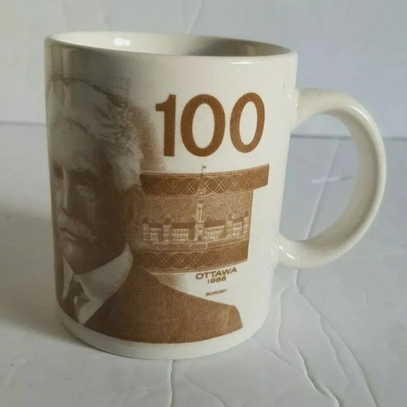 Novelty Collectible 1998 $100 Bill Canadian Currency Ceramic Coffee Mug - Picture 4 of 10